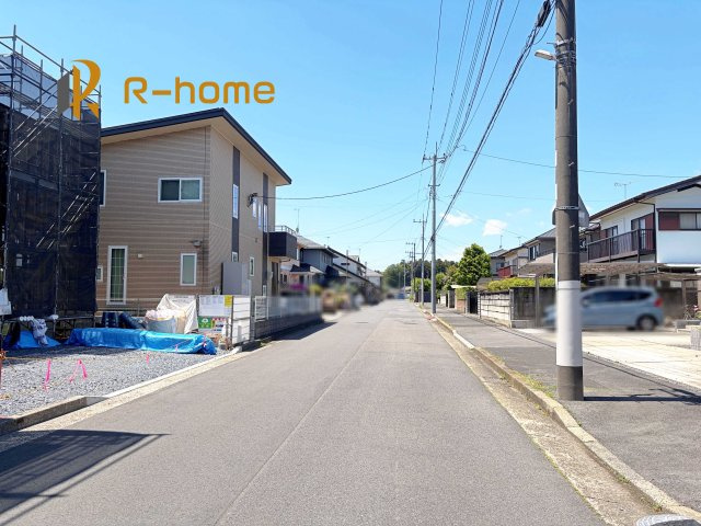 水戸市双葉台第8　新築戸建て　2号棟の前面道路含む現地写真|周辺環境も併せて案内致します♪
閑静な住宅地で笑顔あふれる新生活！
ぜひ現地へお越しください♪