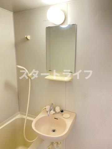 大阪市淀川区東三国１丁目の賃貸マンションの洗面所