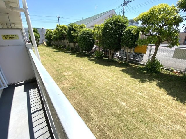 パピヨンリヴ―ルの展望|管理されている芝です☆彡