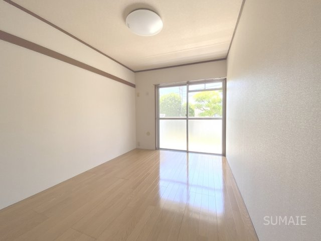 パピヨンリヴ―ルの寝室|洋室6帖☆彡