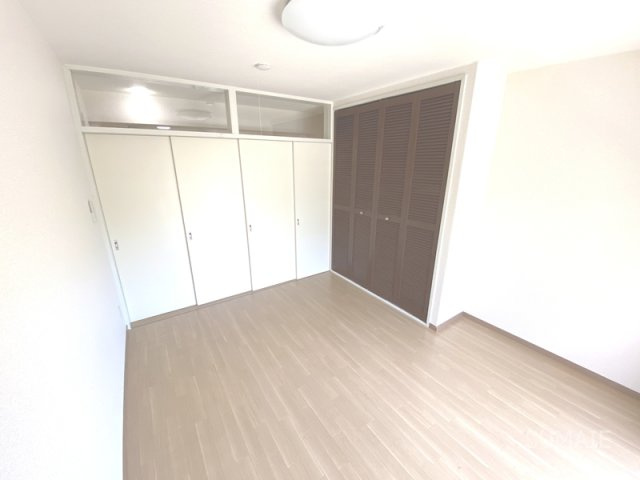 パピヨンリヴ―ルの洋室|洋室6帖☆彡