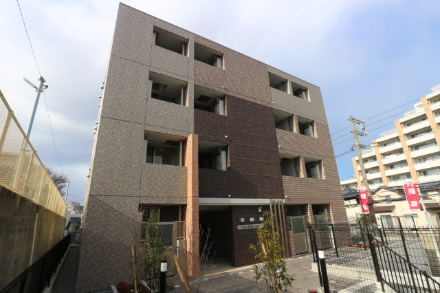 イーストブルー六番館