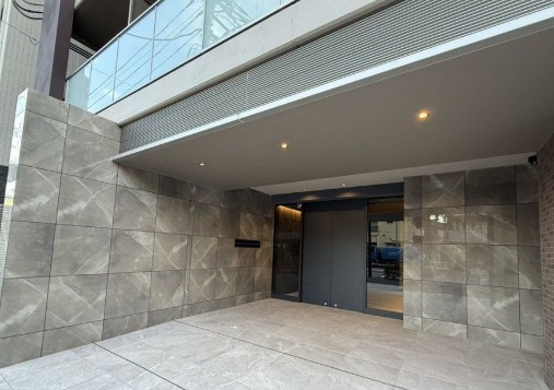 MAXIV CROS 高島平 MIRAISのエントランス