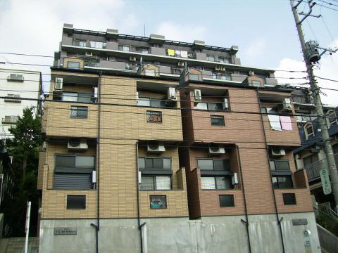 コーポ・フローラ