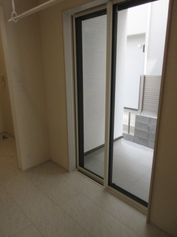 【仲介手数料無料】新築戸建　熊谷市赤城町1-145-1（全2棟）のランドリースペース