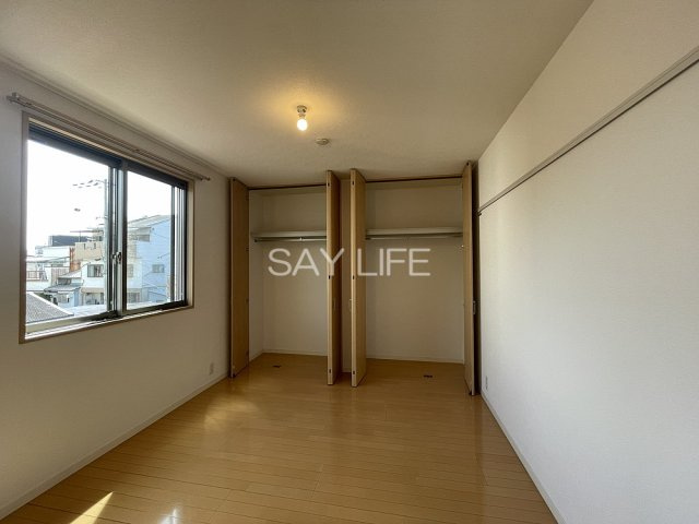 シャーメゾン稲田本町Bの収納