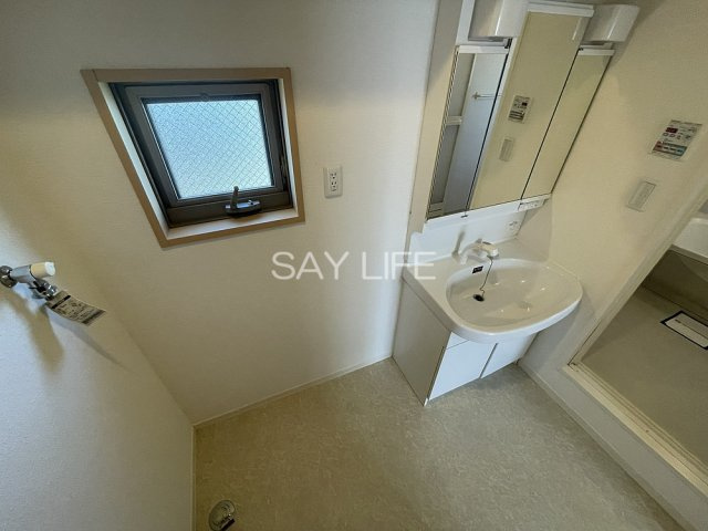 シャーメゾン稲田本町Bの洗面所