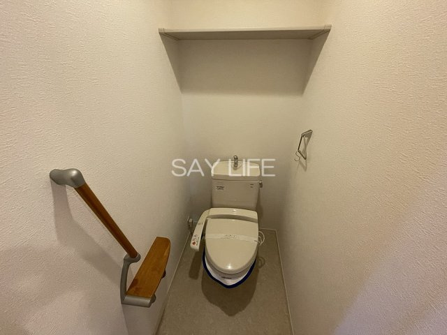 シャーメゾン稲田本町Bのトイレ