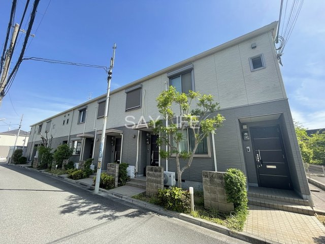 シャーメゾン稲田本町Bの外観