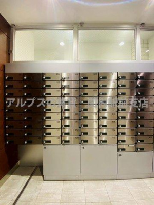 【その他共用部分】 | ちぇるる野毛 | 広角レンズで撮影の為、実際の見え方と異なります。