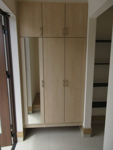 【仲介手数料無料】新築戸建　熊谷市赤城町1-145-1（全2棟）の玄関