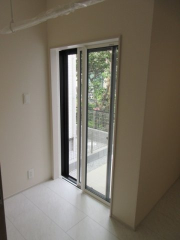 【仲介手数料無料】新築戸建　熊谷市赤城町1-145-1（全2棟）のランドリースペース