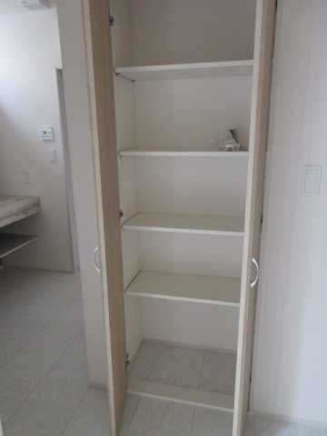 【仲介手数料無料】新築戸建　熊谷市赤城町1-145-1（全2棟）の収納