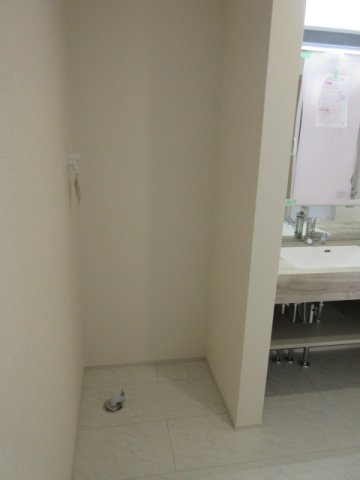 【仲介手数料無料】新築戸建　熊谷市赤城町1-145-1（全2棟）のランドリースペース