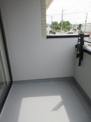 【仲介手数料無料】新築戸建　熊谷市赤城町1-145-1（全2棟）のバルコニー