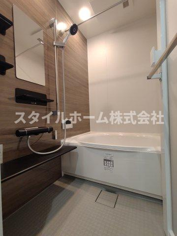 D-avance 西塚の浴室