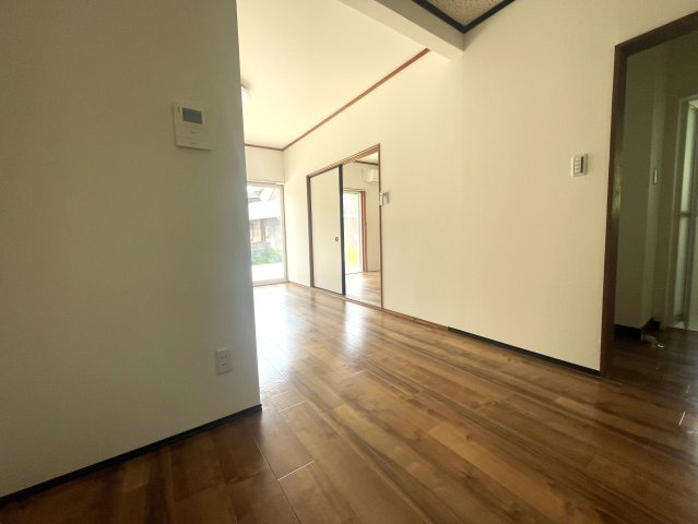 カームコマゴメの洋室