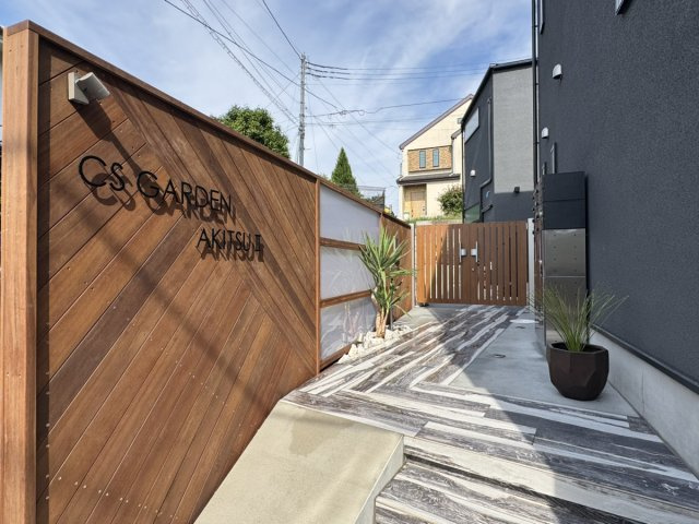 CS GARDEN 秋津 Ⅱのエントランス