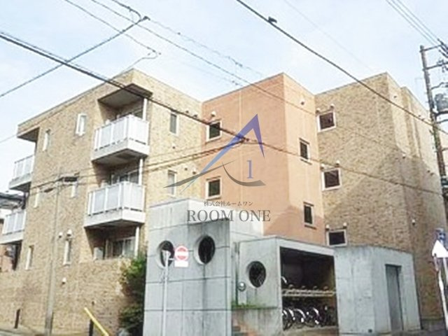 クランベリーコート