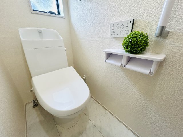 千葉市花見川区こてはし台６丁目第８のトイレ