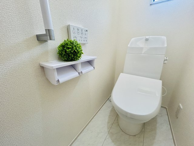 千葉市花見川区こてはし台６丁目第８のトイレ