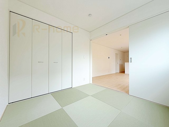 古河市中田第6　新築戸建て　1号棟の和室|フローリングより衝撃が少ない和室は、ご両親のお部屋やキッズスペース、客間としても活用頂けます。