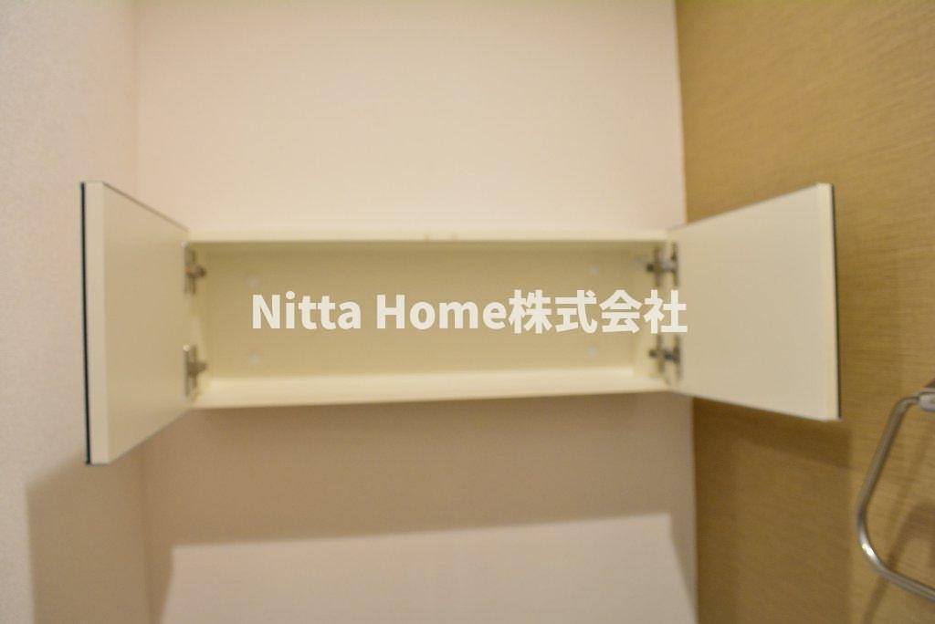 エルメゾン東羽合のトイレ|トイレに収納が付いています○
