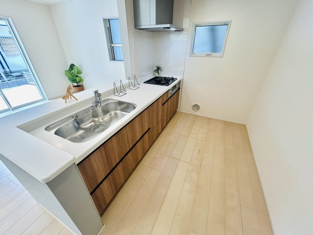 千葉市花見川区こてはし台６丁目第８のキッチン