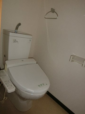 【トイレ】 | エルドラード真木 | トイレです