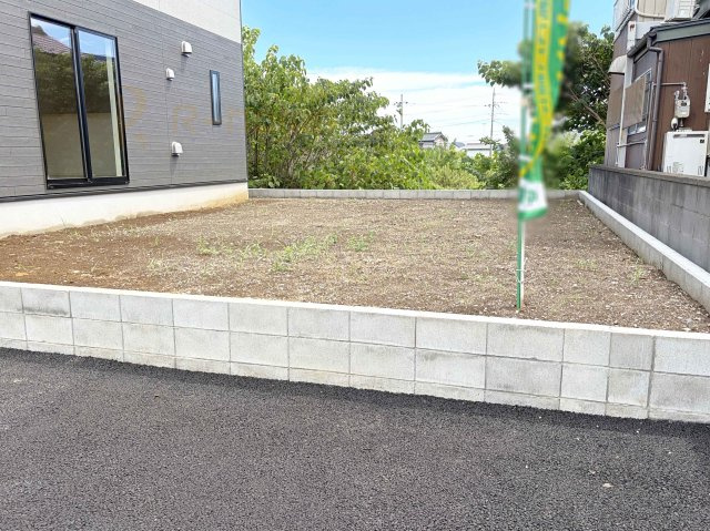 古河市中田第6　新築戸建て　2号棟の庭|広々とした日当たりの良いお庭！お子様の遊び場などお家時間を満喫♪