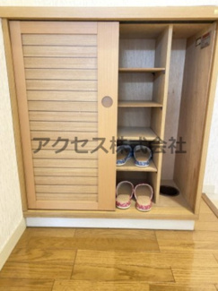 【玄関】 | ※同建物別室、参考写真