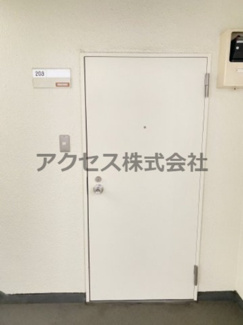 【玄関】 | ※同建物別室、参考写真