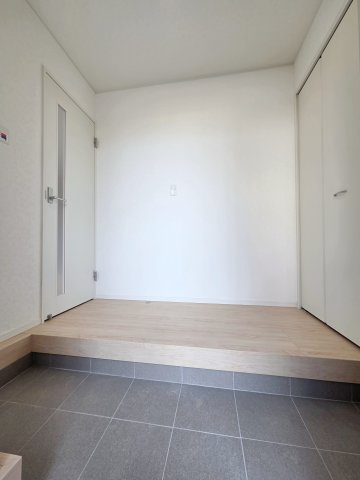 【玄関】 | 東海市加木屋町第36の2号棟【仲介手数料0円】