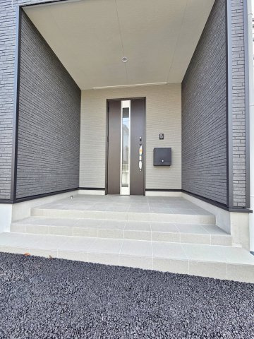 【玄関】 | 東海市加木屋町第36の2号棟【仲介手数料0円】