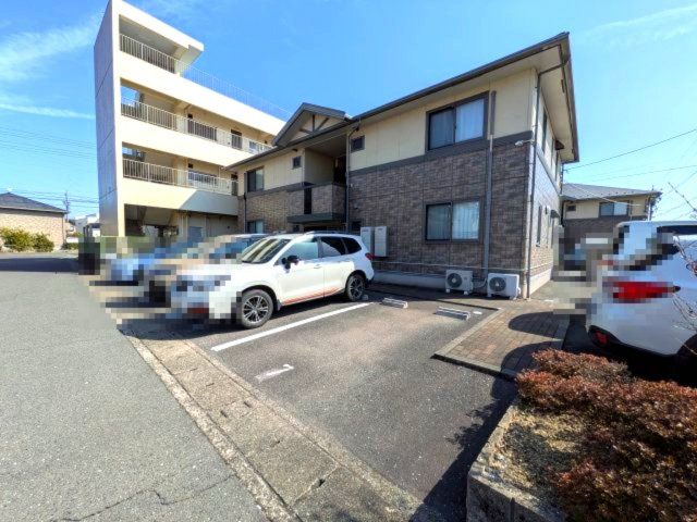 セジュールカルフール　Aの駐車場
