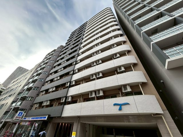 SERENiTE本町reflet