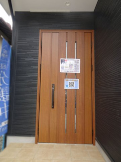 【玄関】 | 川西市水明台3丁目3の39　中古一戸建て