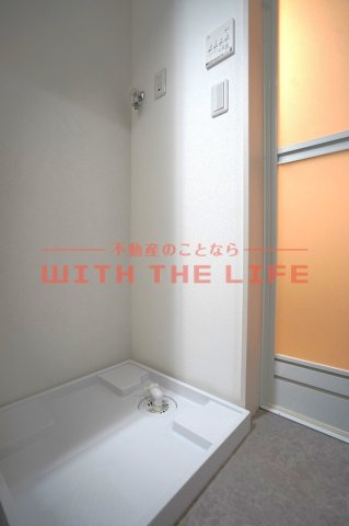 BRAVEBASE宿町【キャンペーン対象物件】の洗面所|コンパクトで使いやすい洗面所