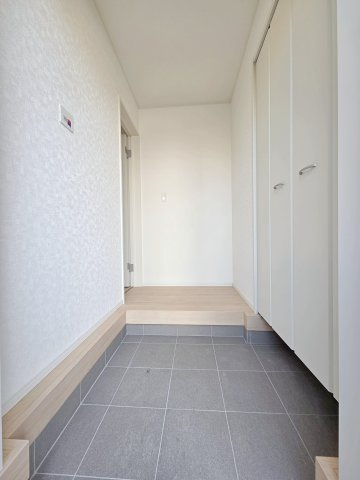 【玄関】 | 東海市加木屋町第36の3号棟【仲介手数料0円】