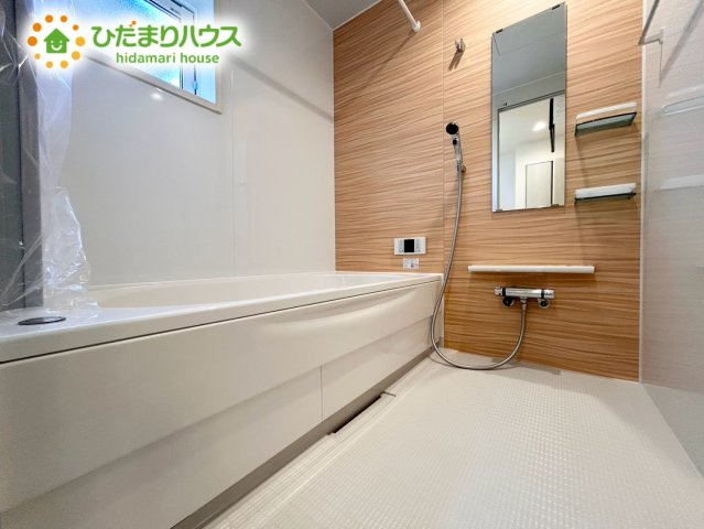 鴻巣市吹上本町2丁目　新築戸建　ブルーミング01の浴室