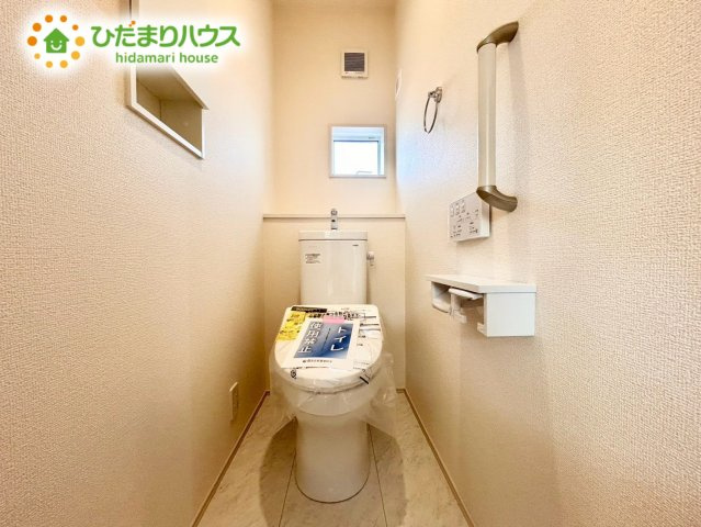 鴻巣市吹上本町2丁目　新築戸建　ブルーミング01のトイレ