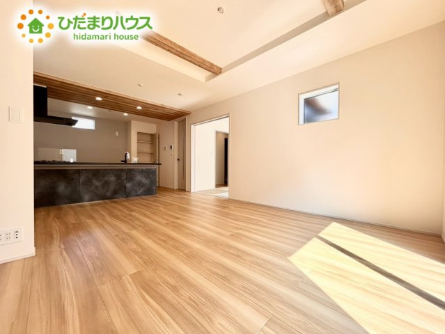 鴻巣市吹上本町2丁目　新築戸建　ブルーミング01の居間・リビング|LDK：16・75帖