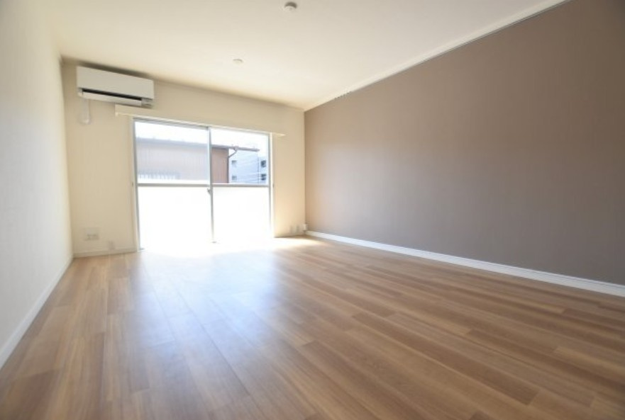 【居間・リビング】