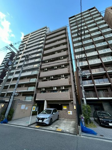 レジデア西本町の外観