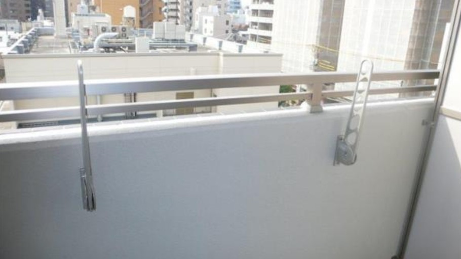 【バルコニー】