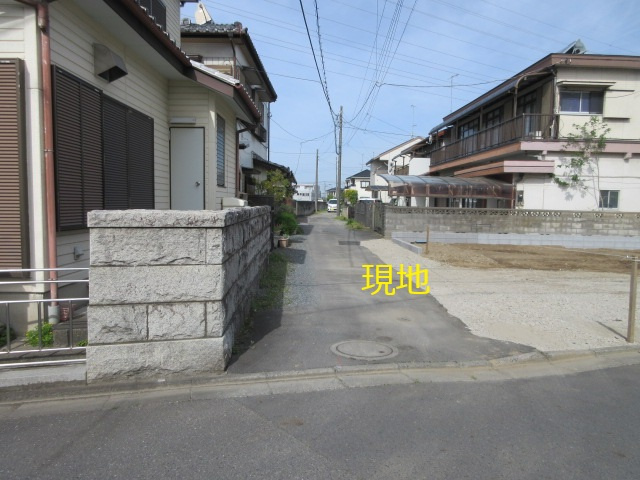 【仲介手数料無料】新築戸建　熊谷市円光2-6-26（全1棟）の前面道路含む現地写真