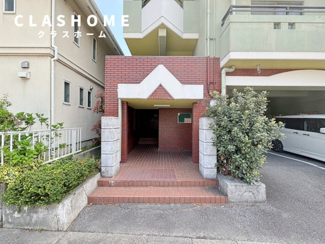 共栄マンション　　刈谷市近郊の賃貸ならクラスホーム刈谷店のエントランス