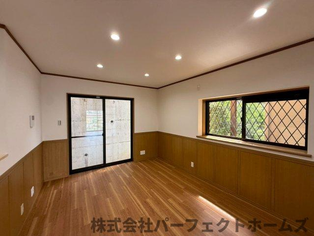 長尾東町3丁目戸建の内装|内装もきれいです