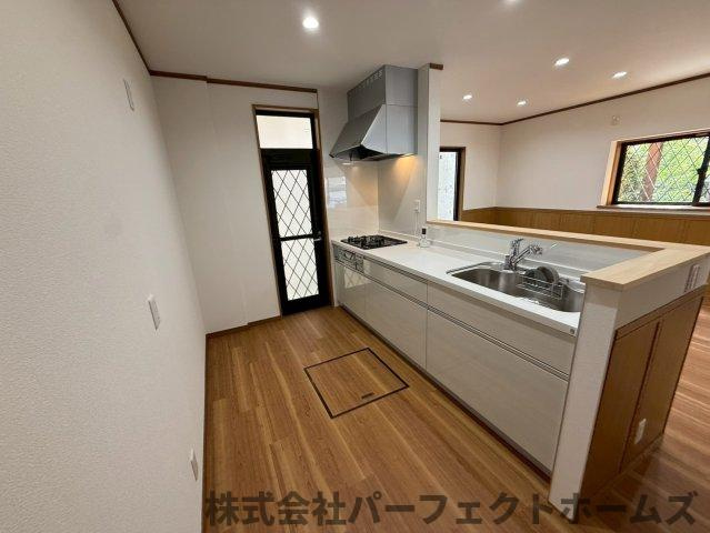 長尾東町3丁目戸建のキッチン|お料理しやすいキッチンです