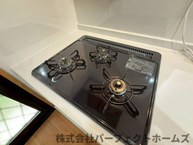 長尾東町3丁目戸建のキッチン|きれいなキッチンです